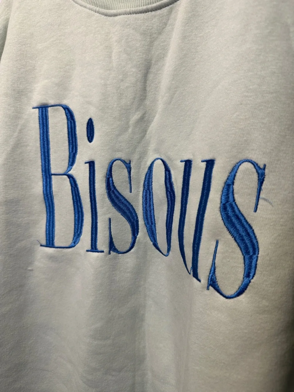 H&M Crewneck Oversized Bisous Graphic Print Long Length Mint Green Sweatshirt - Picture 5 of 8